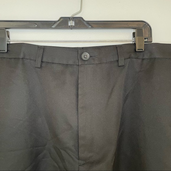 Haggar Men’s Shorts Black - Picture 3 of 11